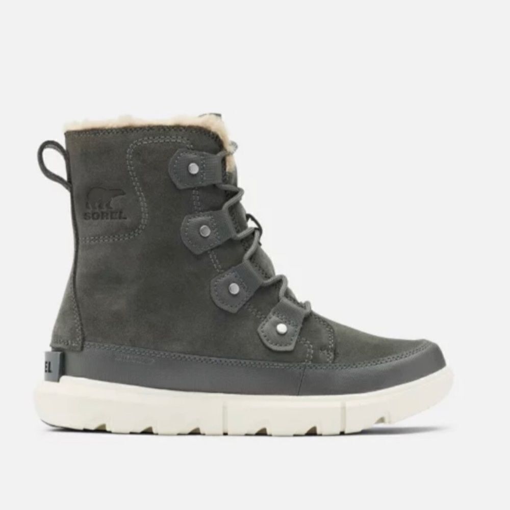 Sorel Joan Explorer Boot
Size 6